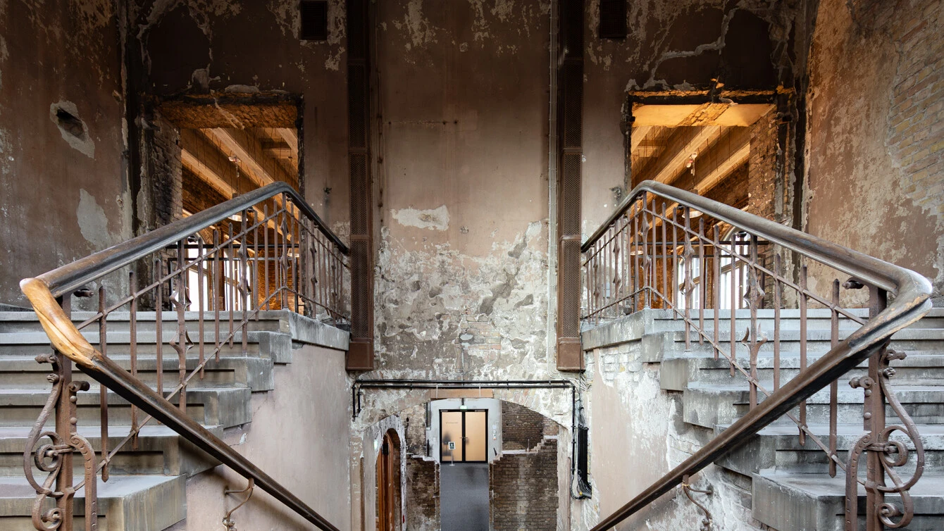 Berlin Medical History Museum, staircase to the lecture hall „Hörsaalruine", photo: ©Sven Geißler Berlin Medical History Museum, staircase to the lecture hall „Hörsaalruine", ©Sven Geißler